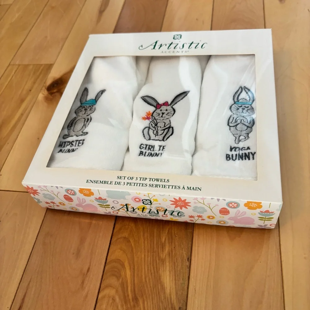 Artistic Accents Easter Bunny Tip Towels Set of 3